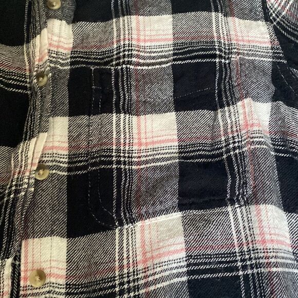 EUC lucky brand flannel l/s size XS - Picture 3 of 4